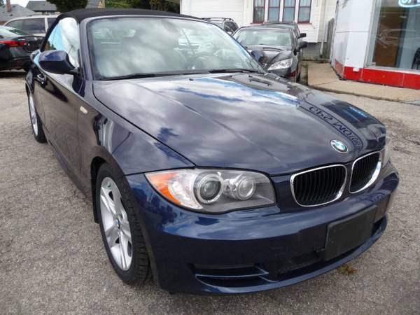 2010 BMW 128i convertible - cars & trucks - by dealer - vehicle... for sale in milwaukee, WI