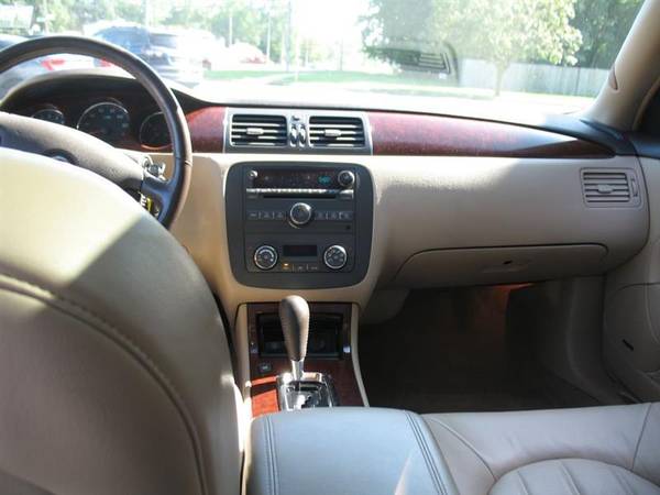 2007 Buick Lucerne CXL V6 for sale in Kenosha, WI – photo 5