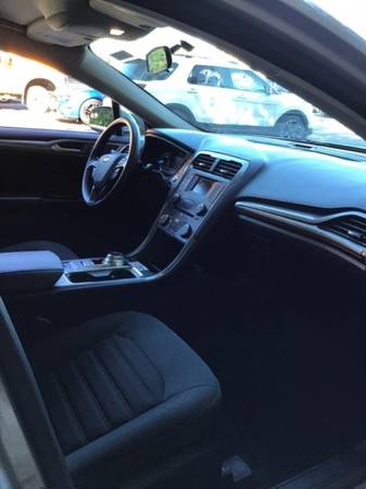 2017 FORD Fusion SE 4D Sedan for sale in Bay Shore, NY – photo 9