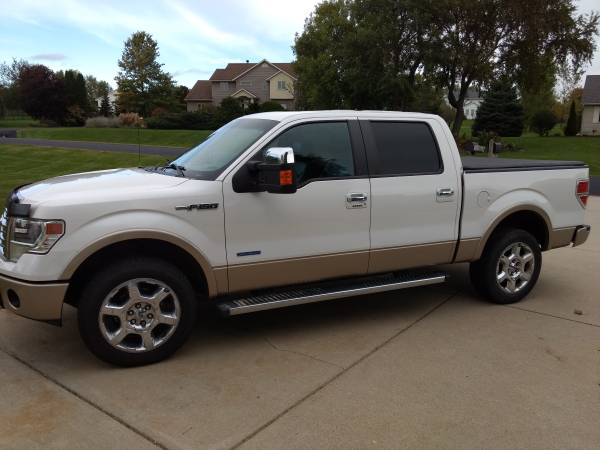 2013 F150 Lariat Crew Cab 4x4 loaded low miles MINT! for sale in Sun Prairie, WI – photo 5