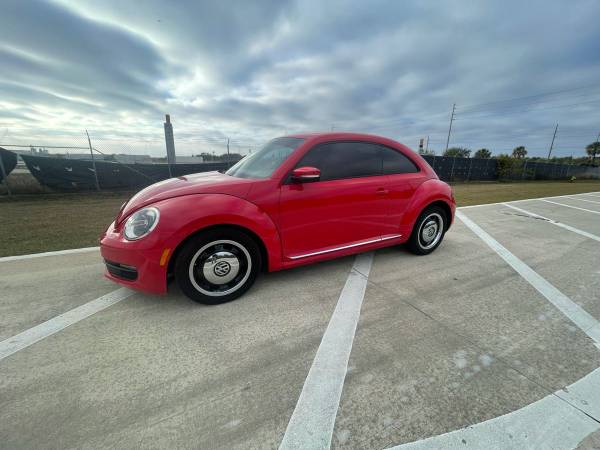 2012 Volkswagen Beetle clean title 81k miles - - by for sale in TAMPA, FL