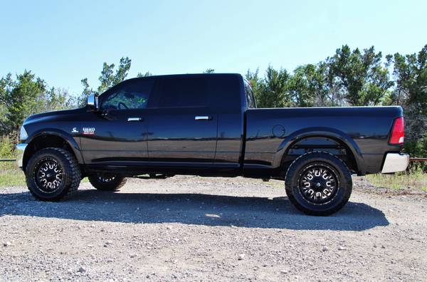 2012 RAM 2500 LARAMIE MEGA CAB! NEW FUELS*NEW 35's*SUPER CLEAN*NAV!!! for sale in LEANDER, TX – photo 5