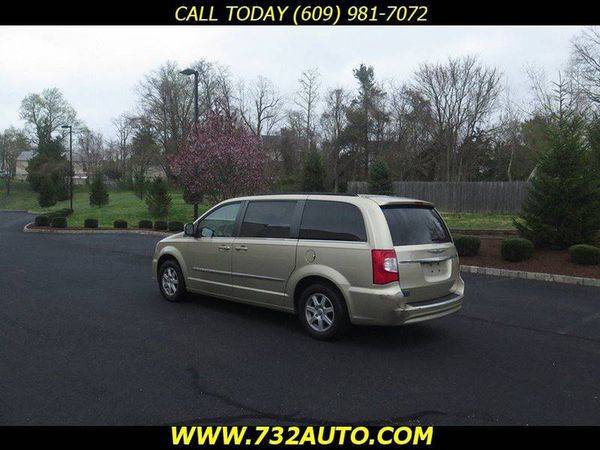 2011 Chrysler Town and Country Touring 4dr Mini Van - Wholesale... for sale in Hamilton Township, NJ – photo 14