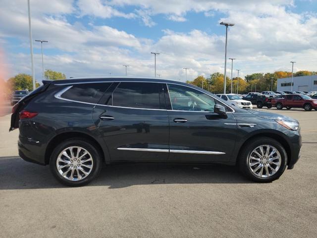 2021 Buick Enclave Premium for sale in Green Bay, WI – photo 2