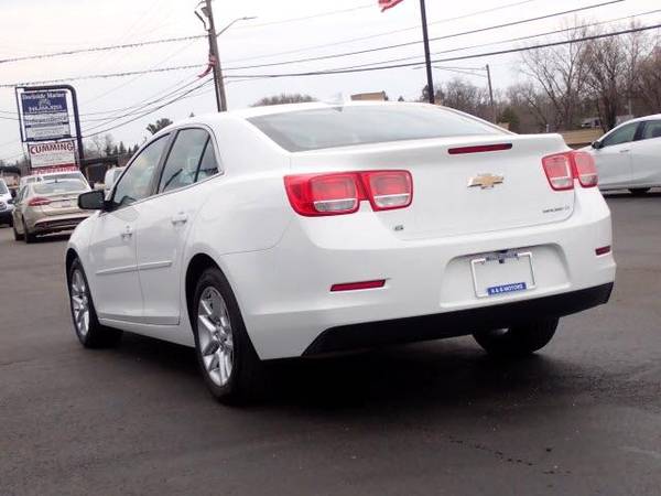 2016 Chevy Chevrolet Malibu Limited LT sedan White for sale in Waterford Township, MI – photo 3