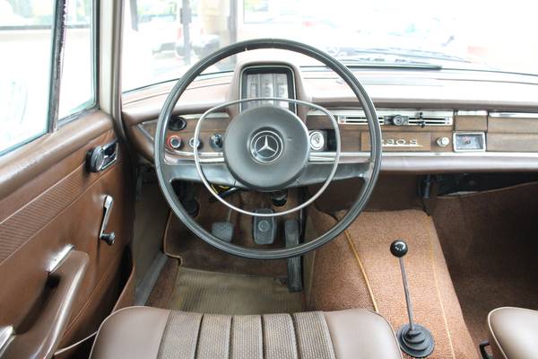 1968 Mercedes-Benz 230S - - by dealer - vehicle for sale in San Diego, CA – photo 15