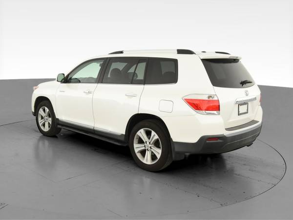 2013 Toyota Highlander Limited Sport Utility 4D suv White - FINANCE... for sale in Oakland, CA – photo 7