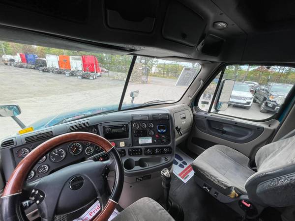 2012 FREIGHTLINER CASCADIA WITH PRE-ELOG 60 SERIES FOR SALE - cars & for sale in Hazleton, PA – photo 8