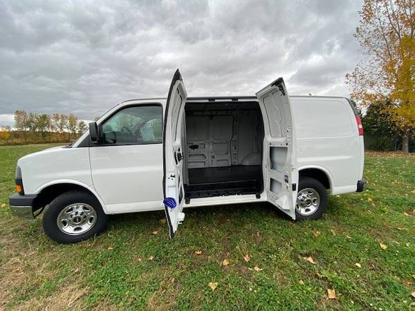 2014 GMC Savana G-1500 Cargo Van **RUNS ON PROPANE OR GAS** - cars &... for sale in Swartz Creek,MI, MI – photo 12