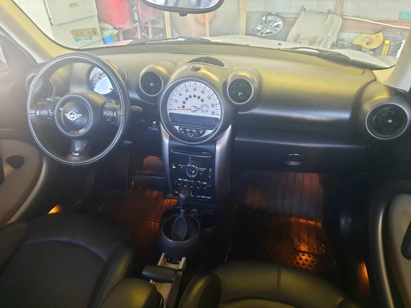 2011 Mini Cooper John coope excellent Condition for sale in Grand Prairie, TX – photo 9