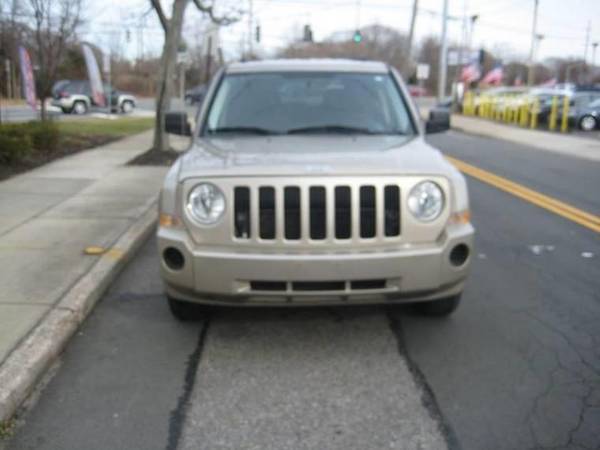 2009 Jeep Patriot Sport 4x4 4dr SUV SUV - cars & trucks - by dealer... for sale in Massapequa, NY – photo 6