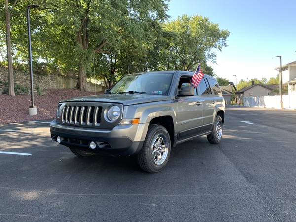 2013 Jeep Patriot Sport 4x4 - cars & trucks - by dealer - vehicle... for sale in Olyphant, PA
