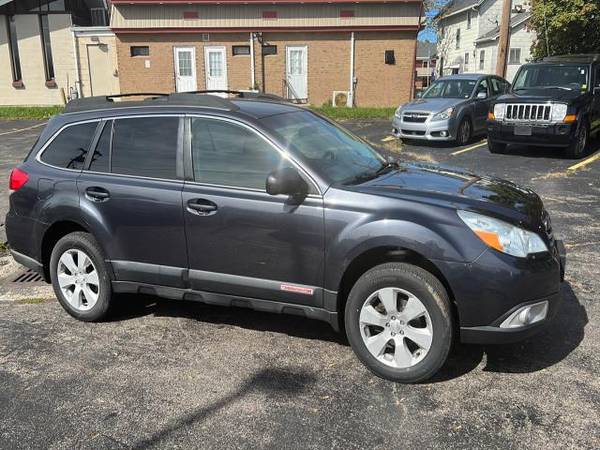 2011 Subaru Outback 4dr Wgn H4 Auto 2 5i Prem AWP for sale in Rochester , NY – photo 3