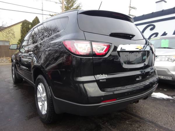 2014 Chevy Traverse LT AWD Bose Back up camera Nav Power tail for sale in West Allis, WI – photo 18