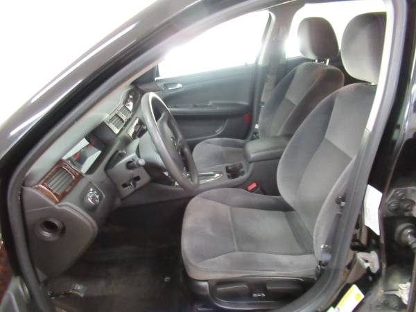 2012 Chevrolet Impala LOW MILES - - by dealer for sale in Hudsonville, MI – photo 7