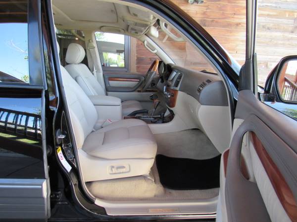 2003 Lexus LX470 4x4 One-Owner Black for sale in Bozeman, MT – photo 13