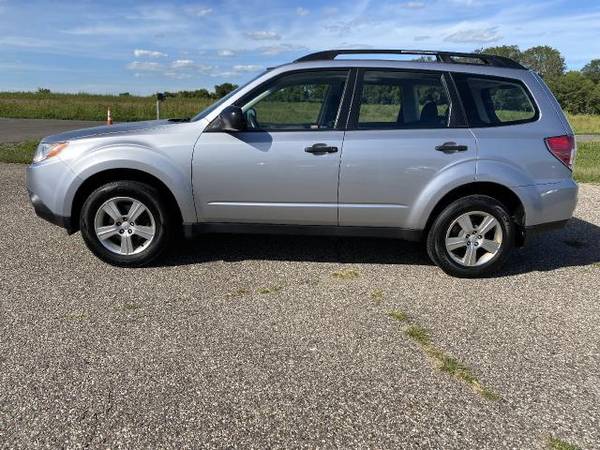 2013 Subaru Forester 4dr Auto 2.5X - cars & trucks - by dealer -... for sale in Shakopee, MN – photo 2